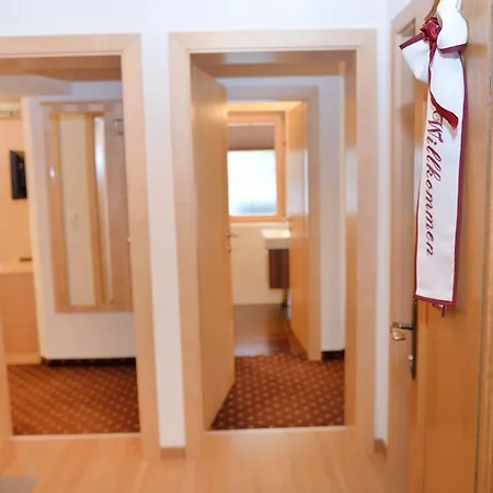 Haus Edring Appartement Tux